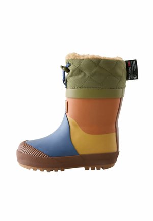 Gummistiefel mit einem gesteppten, olivgrünen Textilbund, mehrfarbigen Paneelen in Blau, Braun, Orange und Gelb, strukturiertem Sohlen und verstellbarem Zugband.
