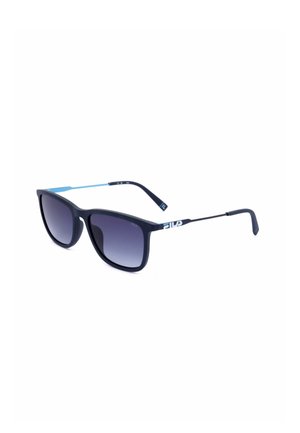 Occhiali da sole quadrati neri con lenti scure sfumate e sottili aste con accenti blu con il logo FILA sul lato.