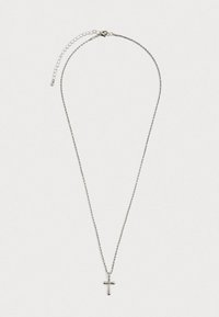 Silberne Kettenhalskette mit einem schlichten Kreuzanhänger. Die Kette hat eine gedrehte Textur und einen Karabinerhaken für einen sicheren Verschluss.