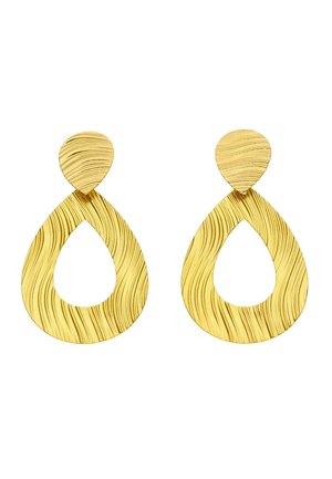 Oorbellen met een gouden tint en een getextureerde druppelvormige omtrek, met daarbij bijpassende kleinere druppelvormige studoorbellen.