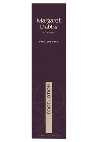 Fotlotion av Margaret Dabbs i en mörklila ask. Guldtext och subtila mönster pryder framsidan. Innehåller 200 ml.