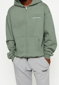 Multiply Apparel Sweat zippé - dark green