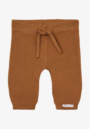 Sweterkowe spodnie dla malucha w ciepłym brązie, z wiązanym w pasie, ściągaczami przy kostkach oraz teksturowanym splotem. Metka z logo po boku.