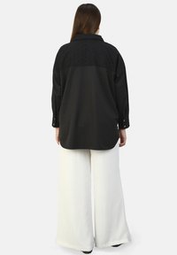 Modanisa ALIA czarny