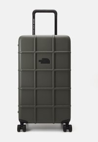 The North Face ALL WEATHER 4-WHEELER 30