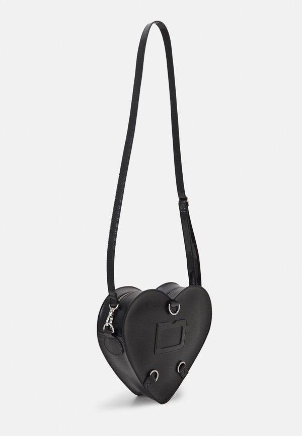 HEART BACKPACK - Rucksack4