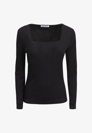 Top nero a maniche lunghe realizzato in tessuto a costine, con scollatura quadrata e design aderente, con cuciture visibili lungo i bordi.