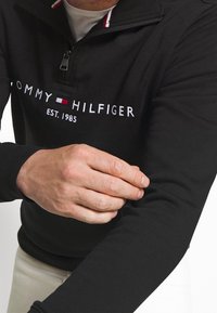 Tommy Hilfiger Sudadera - black