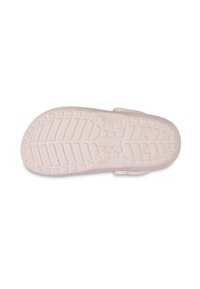 Lichtroze rubberen sandaalzool met een gestructureerd, patroonoppervlak voor grip; heeft een afgeronde vorm en een iets verhoogd hielgebied.