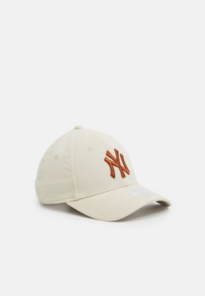 New Era Cap - beige