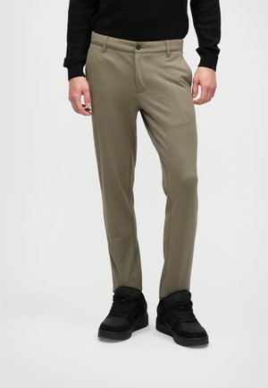 Chino - brown