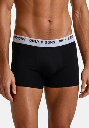 Fit mannelijk torso met zwarte boxershorts met een witte tailleband met herhaalde "ONLY & SONS"-branding.