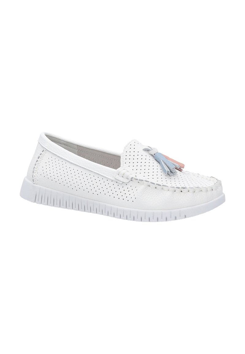 Weiße Leder Slipper mit perforiertem Design, geflochtenen Details und hellblauen sowie rosa Quasten an der Vorderseite. Strukturierte Gummisohle.