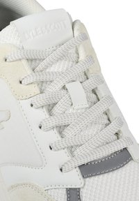 Lyle & Scott BENNACHIE RPS - Sneakers - white