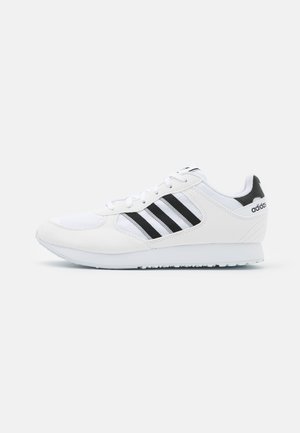 SPECIAL 21 W - Trainers - footwear white/core black