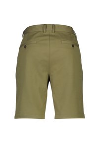 Oliivinvihreät shortsit, joissa on tasainen etuosa, kaksi takataskua napilla ja käärityt lahkeet. Valmistettu pehmeästä ja sileästä kankaasta. Suunniteltu mukavuutta varten.