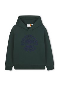 Felpa con cappuccio verde in misto cotone con un grande logo di un albero blu navy e la scritta "Timberland NH USA." Presenta una tasca a marsupio e cappuccio con coulisse.