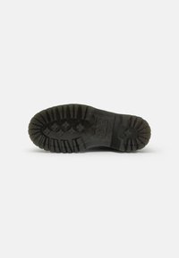 Dr. Martens JETTA HI MAX - Puszābaki ar platformu - black