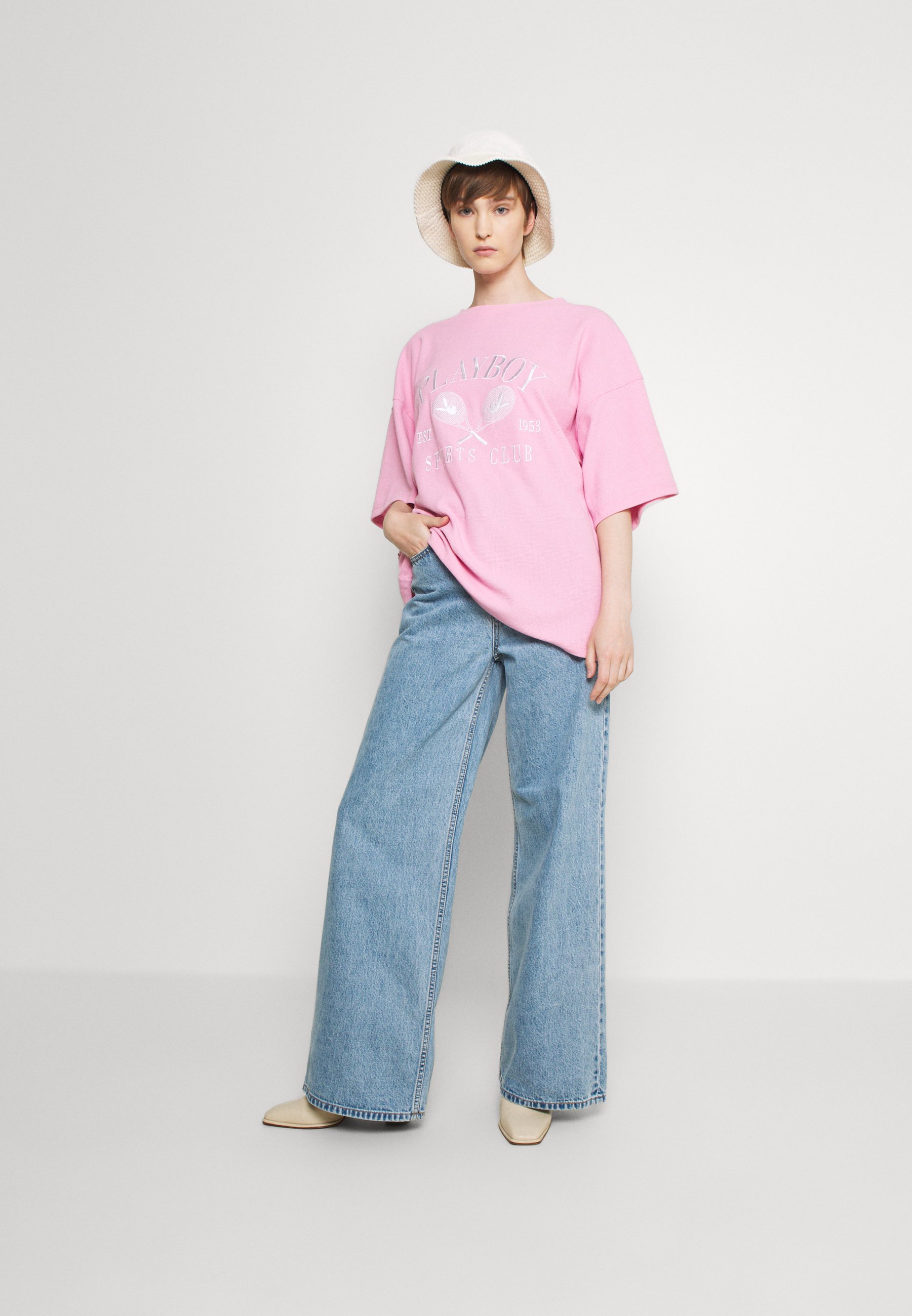 missguided oversized tee