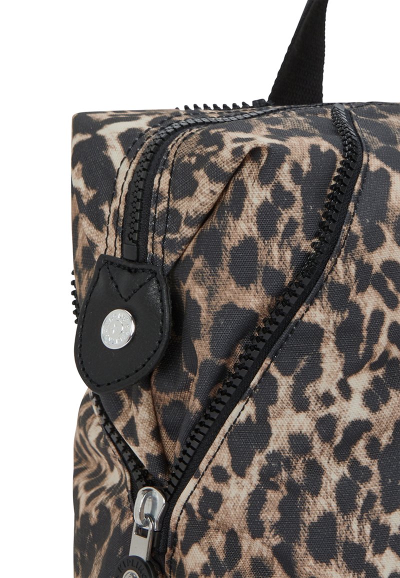 Sac De Voyage Pliable Avec Motif De Fraises Et Feuilles - Sac De Sport