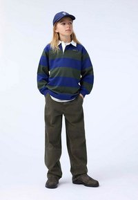 Molo Polotričko - forest blue