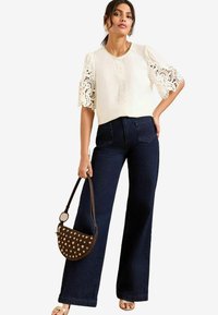 Unselected, ivory