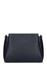 Granatowa skórzana torebka o fakturowanej powierzchni, płaskim wierzchu i kanciastych bokach. Posiada srebrne okucia i dyskretną logo z przodu.