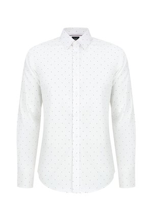 Biała koszula na długi rękaw zapinana na guziki, z ostrym kołnierzykiem i małym, równomiernie rozmieszczonym wzorem z ciemnych kropek.