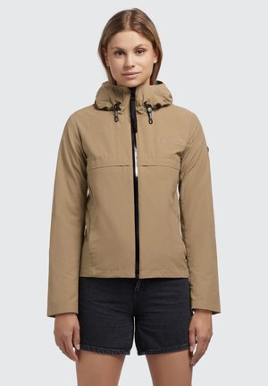 Khaki waterdichte jas met capuchon, ritssluiting aan de voorkant en elastische trekkoorden. Beschikt over een strak ontwerp en subtiele logo-details.