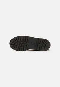 Timberland UNISEX - Stivaletti stringati - black/wheat