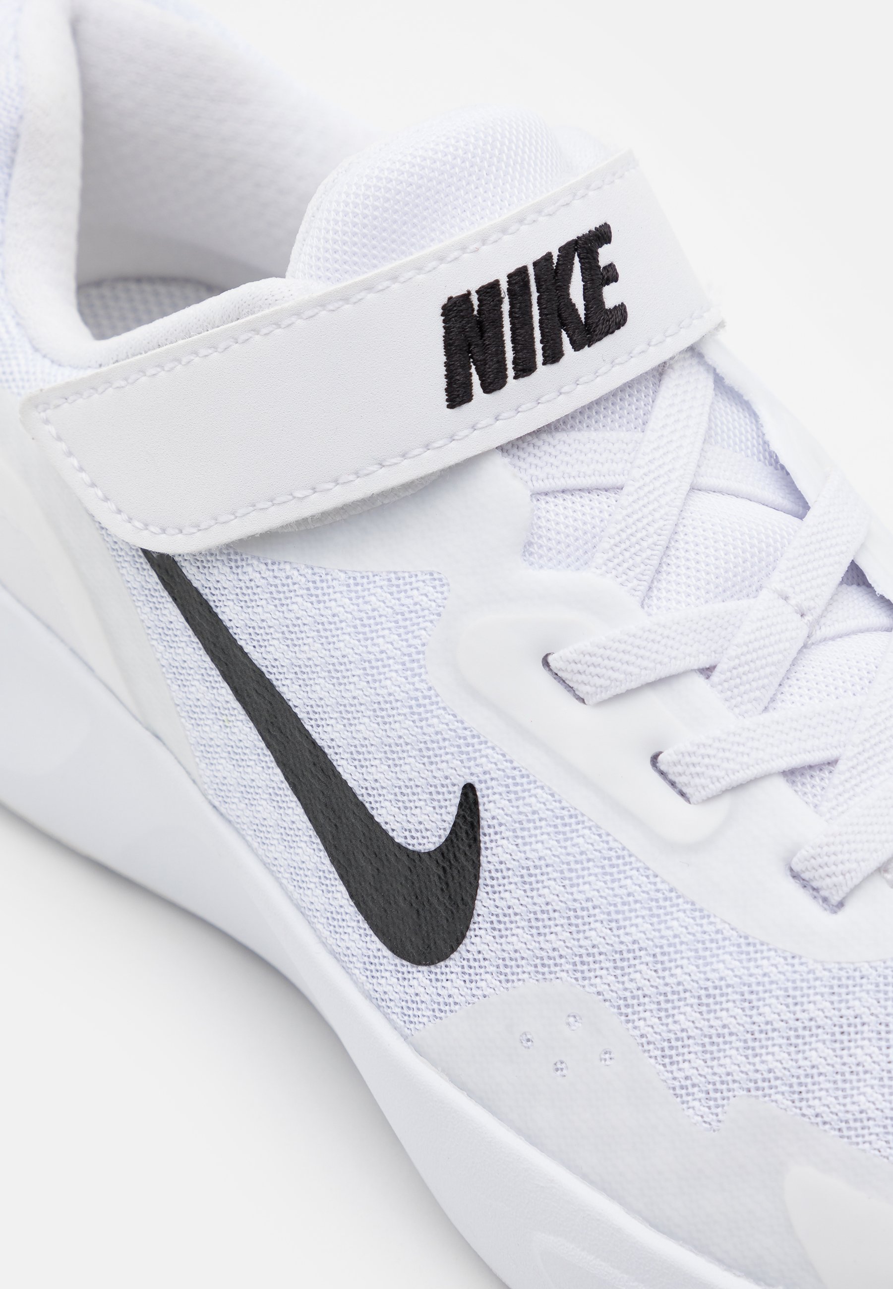 Nike Sportswear WEARALLDAY UNISEX - Trainers - white/black/white -  Zalando.ie