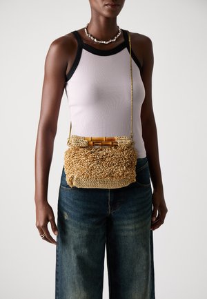 HAND BAG TRAVESSEIRO  - Håndveske - natural color