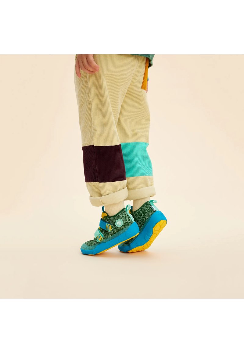 Affenzahn KNIT HAPPY - Scarpe primi passi - grün