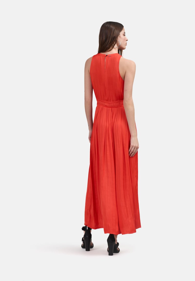 Une nouvelle veste Longue… plus longue Une nouvelle veste Longue… plus longue