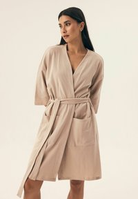 Henderson - Szlafrok