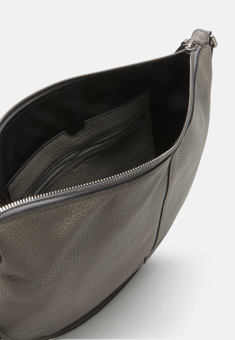 Liebeskind Berlin HOBO M - Umhängetasche - titan/grau - Zalando.de