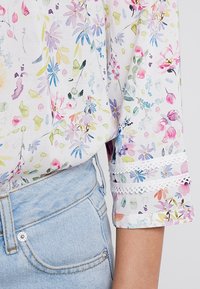 s.Oliver Pusero - off-white