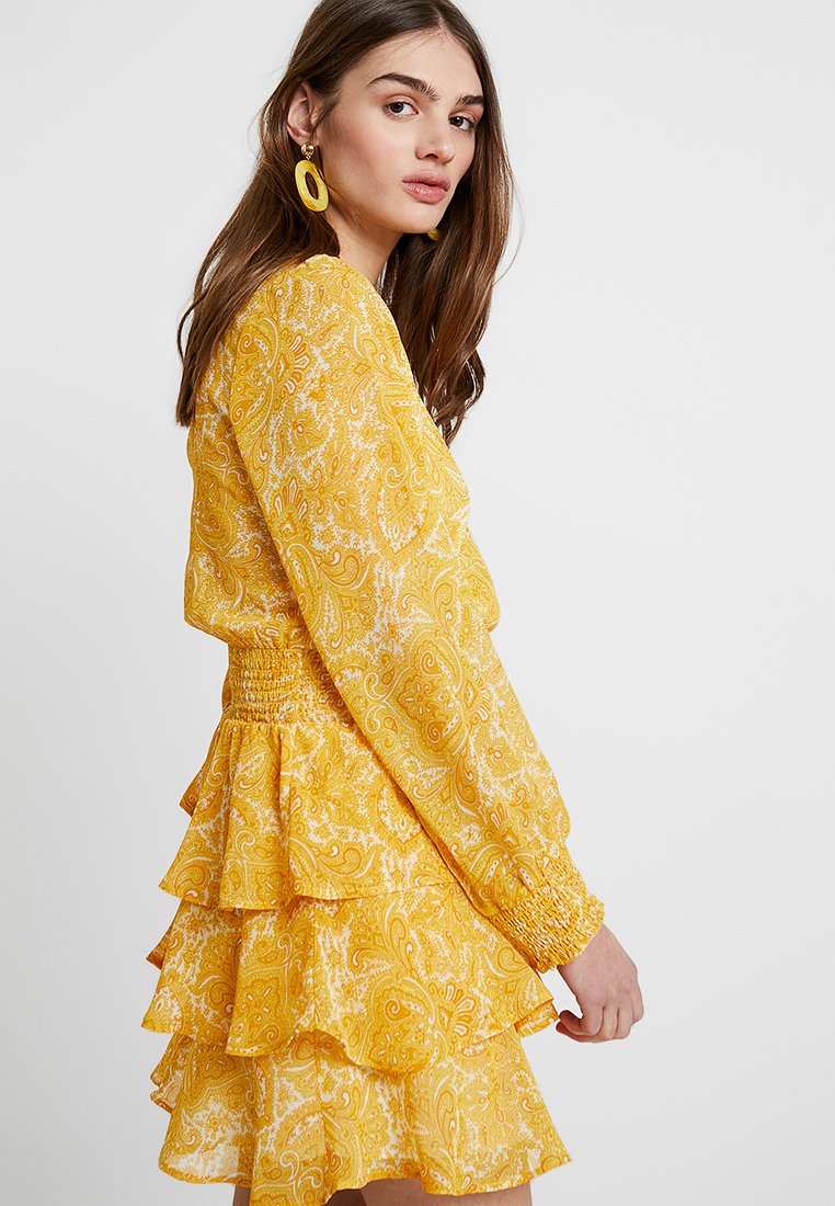 ava chiffon dress gina tricot