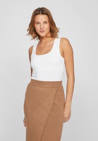 VILA - VIKENZA U-NECK TANK REV NOOS - Top - optical snow Miniatuurafbeelding 1