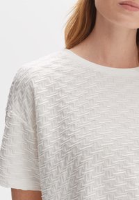 OPUS SELLONA BLOOMING - Print T-shirt - milk