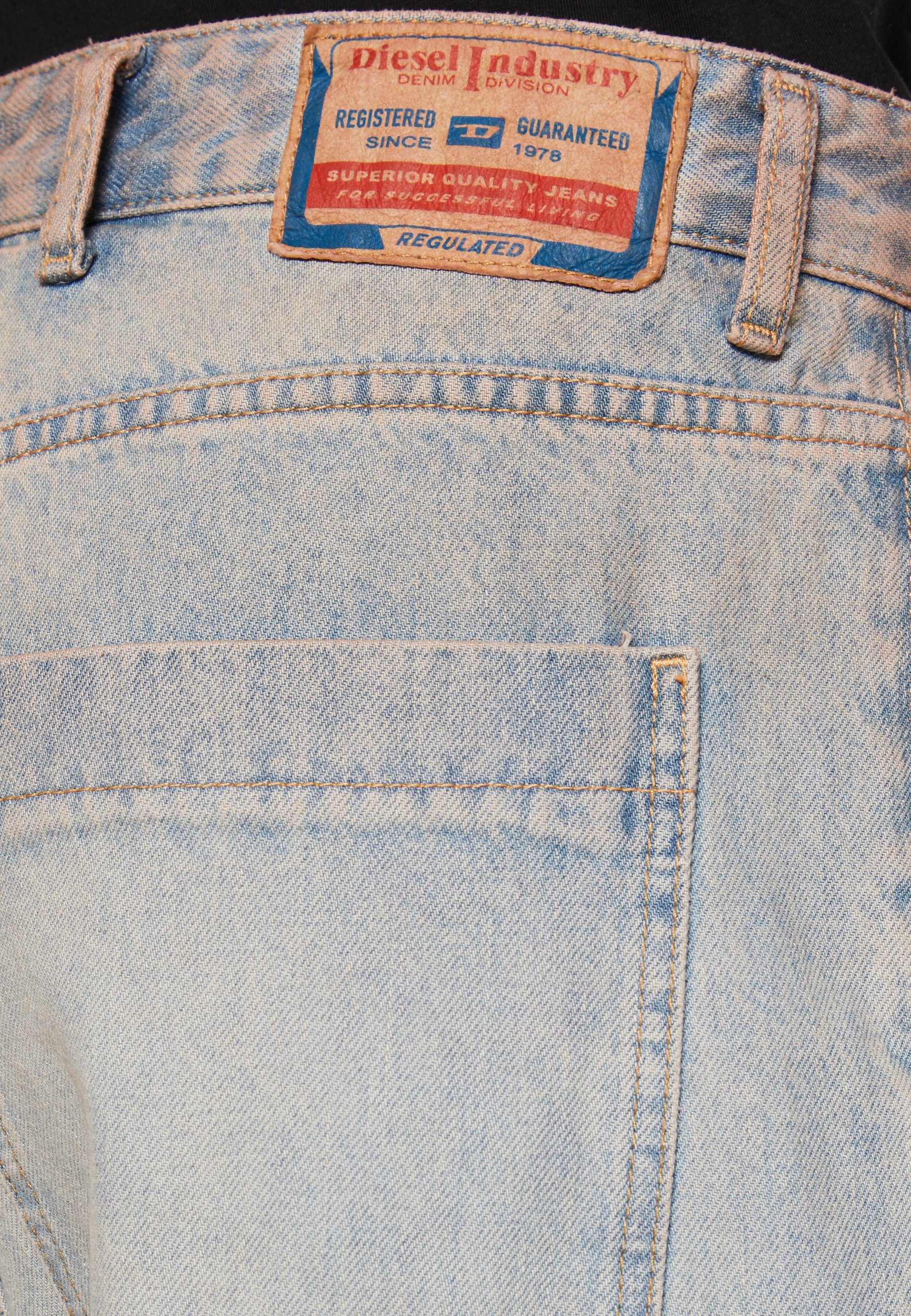 【正規品】DIESEL D-SIRE CARGO 24 ウィメンズ デニムパンツ D-SIRE-CARGO-D（デニムパンツ