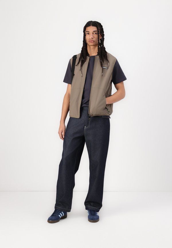 NATURE CALLS GILET - Waistcoat - stone gray2