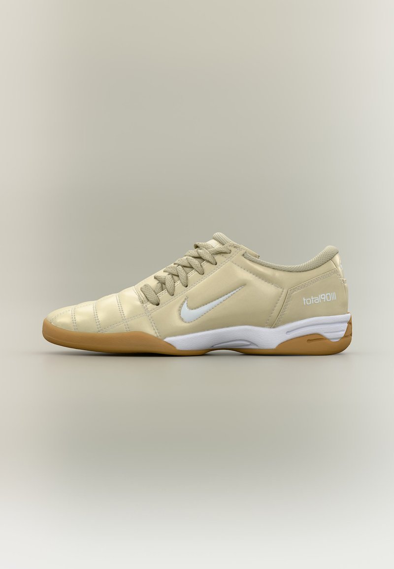 TOTAL 90 desert khaki/white/stadium green/light brown/beige