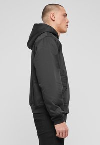 Brandit LORD CANTERBURY HOODED - Užtrauktuku užsegamas treningas - black