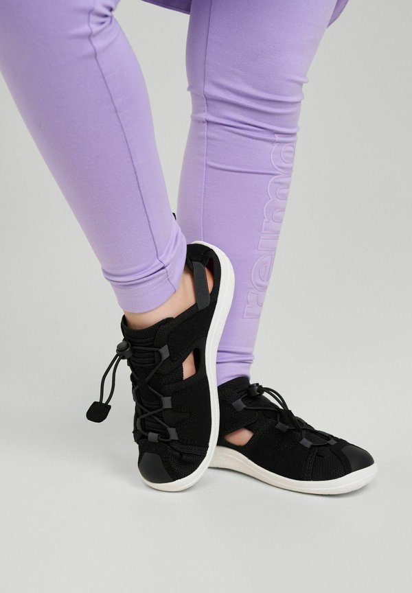 VALOA – Trekkingsandale