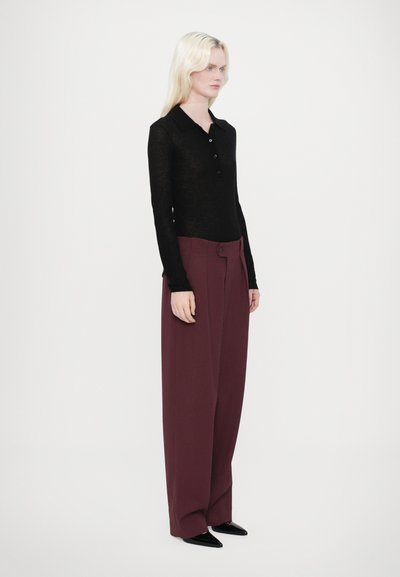 CLOSED MAWSON - Pantaloni - dark raisin red