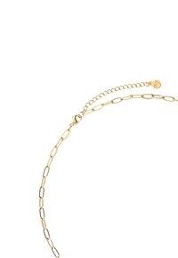 Pulsera de cadena en tono dorado con eslabones alargados, un cierre de langosta y una cadena ajustable con un detalle de charm circular.