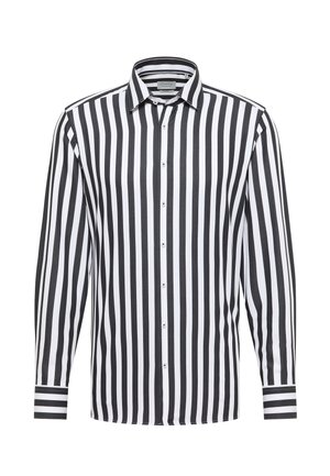 Stribet skjorte med sort og hvid lodrette striber, knap-ned krave, lange ærmer og accentstriber på ærmerne. Glat stofstruktur.