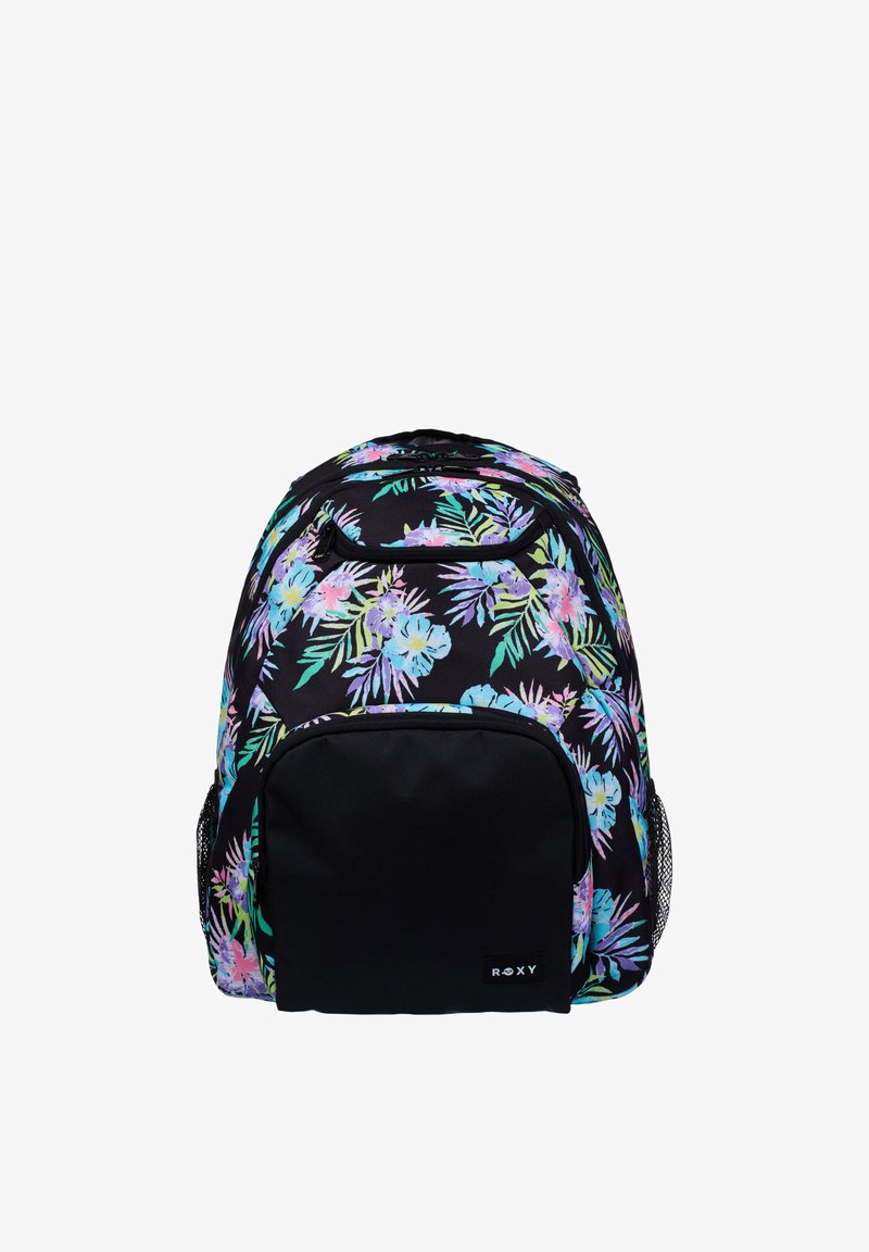 Sac à dos noir avec motif floral coloré, poche zippée avant, poches latérales en filet, et patch logo Roxy sur la poche avant.