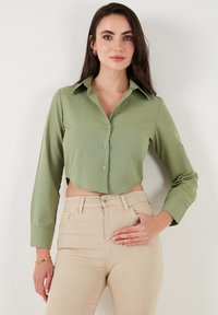 Unselected, khaki